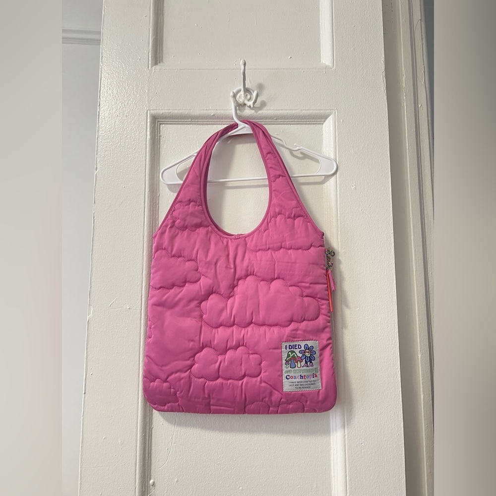 Coachtopia Loop Flat Tote With Cloud Quilting - image 1